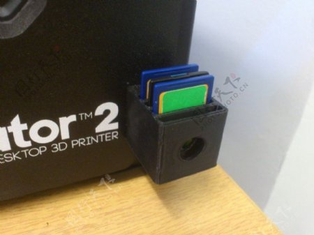 Makerbot复制2SD卡盒