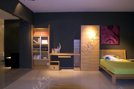 现代简洁卧室