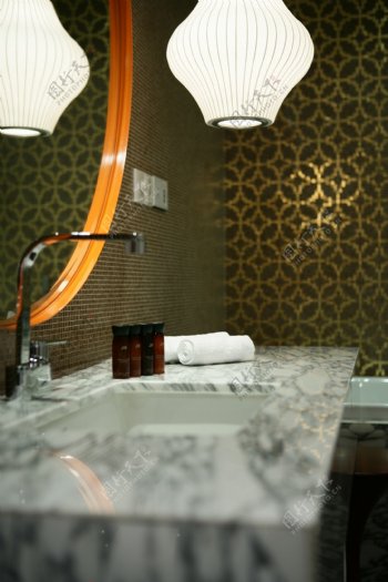 欧式风格豪华酒店浴室图片