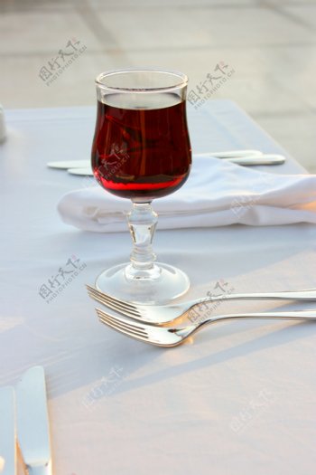 高雅西餐红酒图片