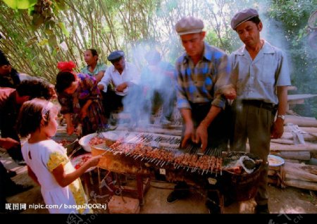 新疆维族烤羊肉串高清晰素材图图片