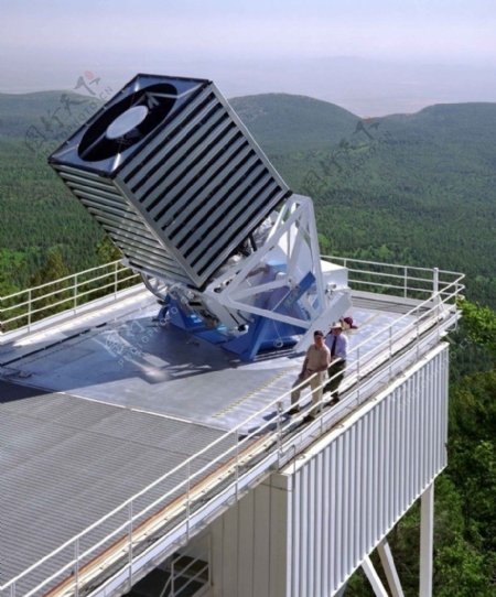 阿帕奇波因特天文台望远镜图片