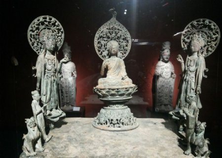 上海博物馆藏品菩萨像图片