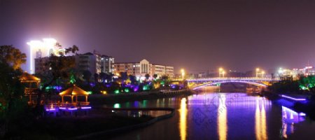 情人桥夜景图片