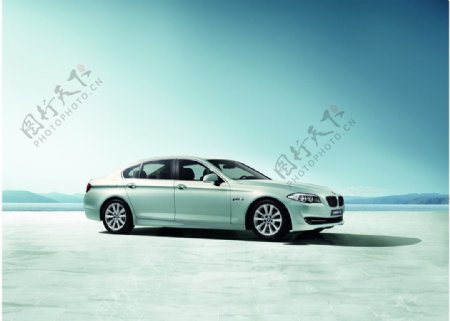 BMW全新五系图片