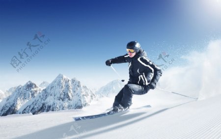 雪山滑雪图片