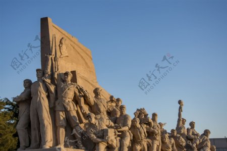 新中国雕塑图片