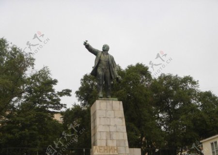 列宁雕像图片