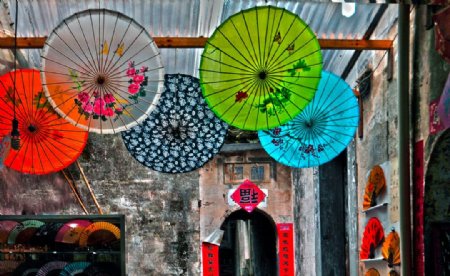 徽州民居与花雨伞图片