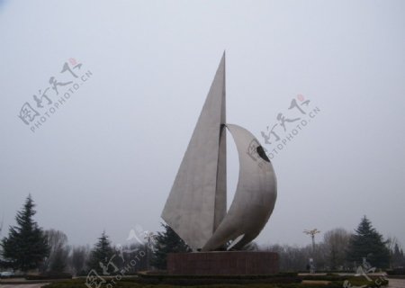 帆船雕塑图片