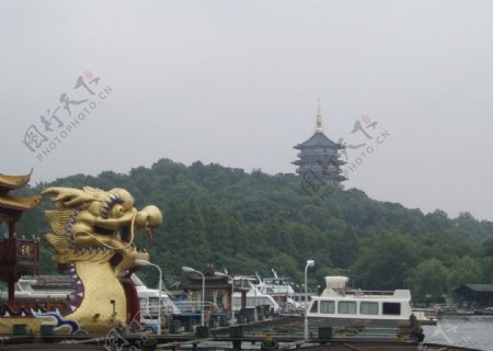 西湖雷峰塔图片