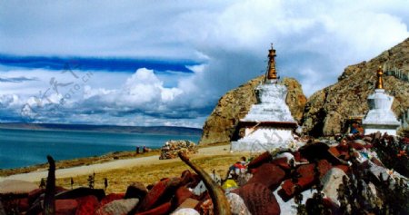 西藏圣湖纳木错图片