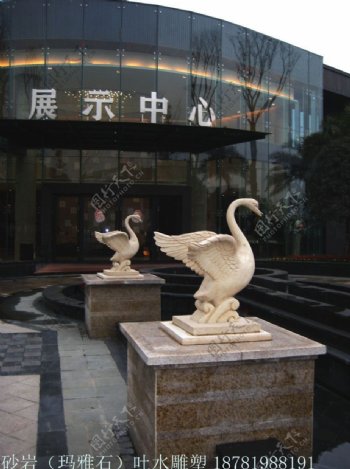 四川吐水雕塑图片
