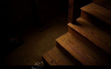 暗角里的楼梯图片