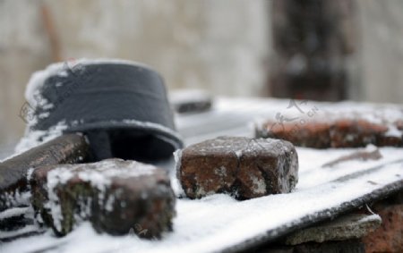 冰雪屋顶图片