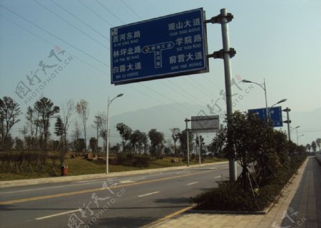 郴州城东新区滨河路图片