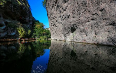 寨下大峡谷图片