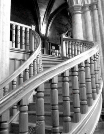 螺旋楼梯黑白木楼梯古典图片