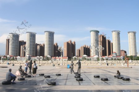 呼和浩特市如意广场雕塑图片