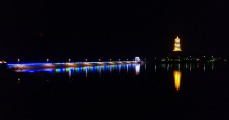 龙王湖黄金塔图片