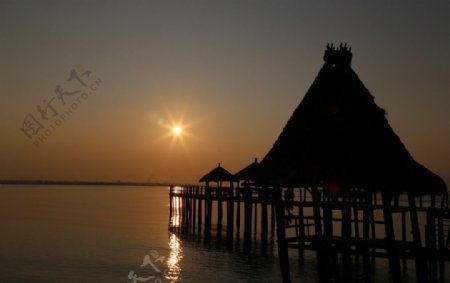 高隆湾清晨图片