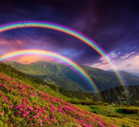 高山彩虹图片