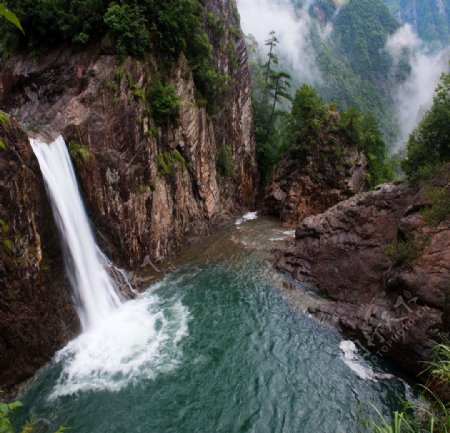 清山绿水瀑布仙境图片