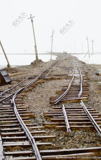 搁浅的铁路图片
