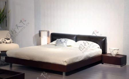 板式家具床图片