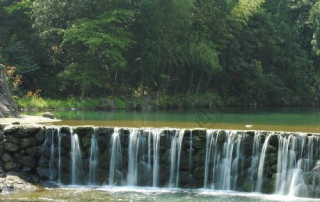 碧水溪瀑图片