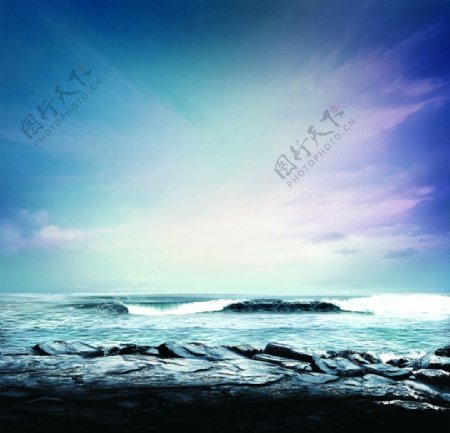 大海岩石天空图片