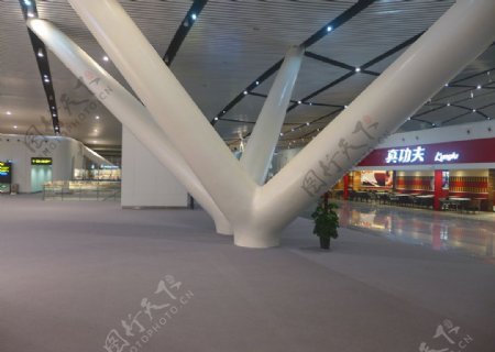 南宁新机场航站楼内部图片