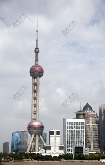 上海东方明珠标志性建筑图片