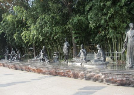 东方绿舟铜雕塑图片