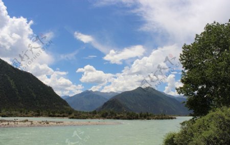 西藏川藏风景图片