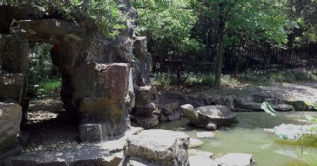 石门与龟池图片