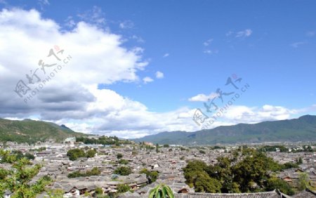 香格里拉乡村风貌图片