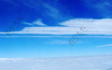 飞机上的云海天空图片
