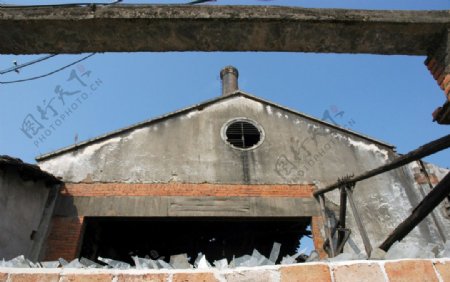 破旧的纺织厂厂房图片