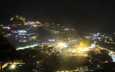 苗寨夜景图片
