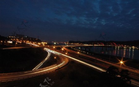 台湾关渡桥夜景图片