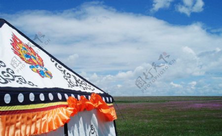 草原蒙古包图片