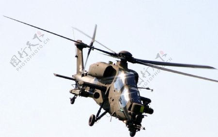 A129武装直升机图片