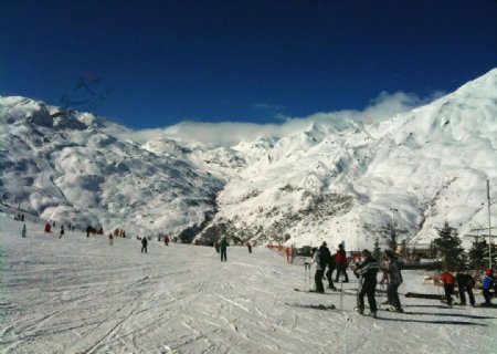 阿尔卑斯雪景图片