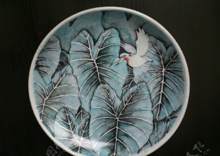 陶艺釉上彩作品植物图案图片