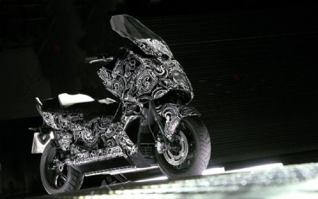 油电摩托车图片
