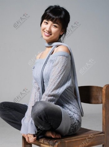 韩国女星朴河善个人写真图片