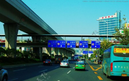 中国交通龙岗大道图片