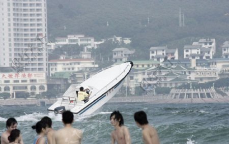 阳江闸坡大角湾的快艇图片