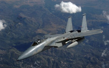 F15鹰式战斗机图片